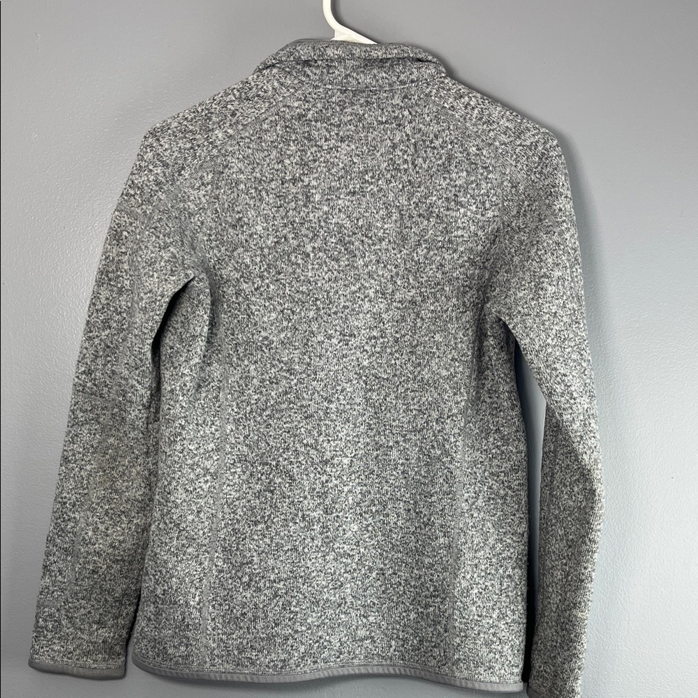 Patagonia Women's Gray V-Neck Sweater - Picture 7 of 9